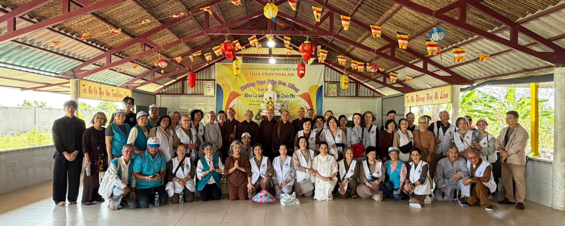 Trao yêu thương đến cộng đồng